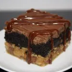 Chocolate Chip and Oreo Cookie Squares