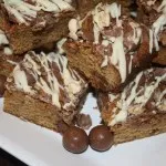Malteser Blondies