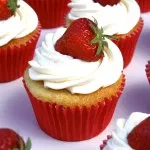 Strawberry and Cream Cupcakes